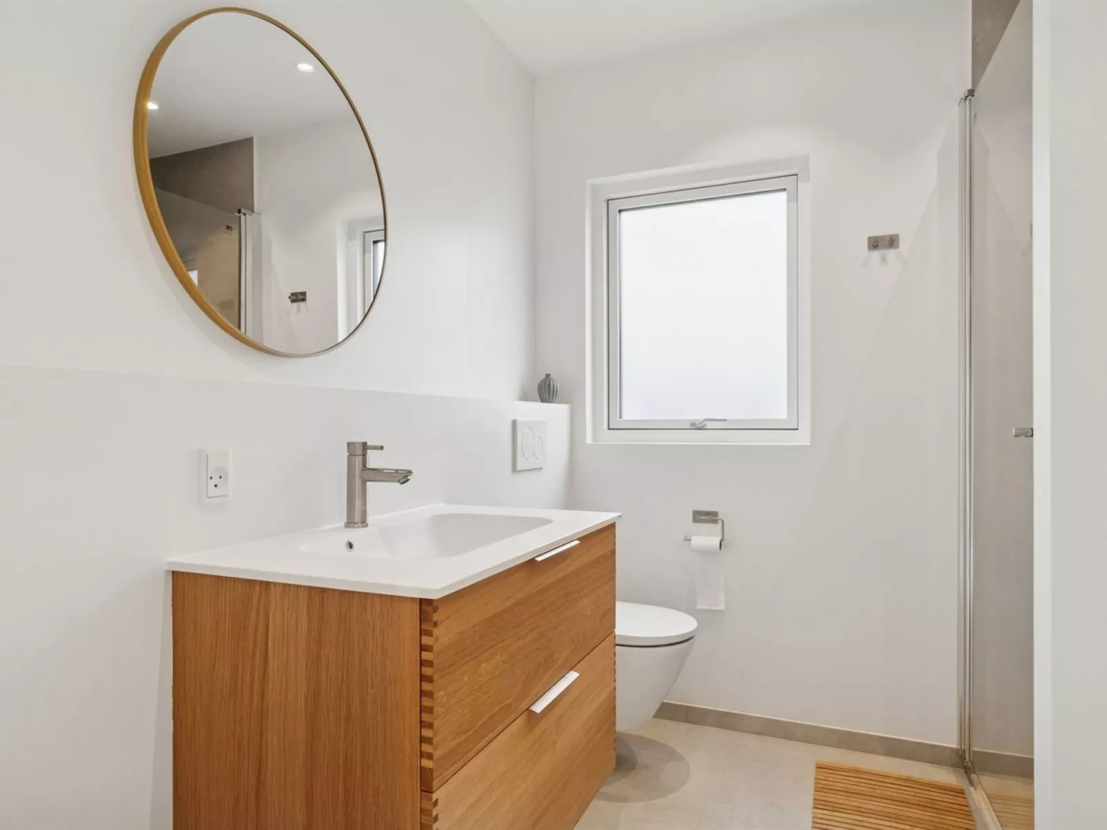 "Antomine" - 150m from the sea-Binnen