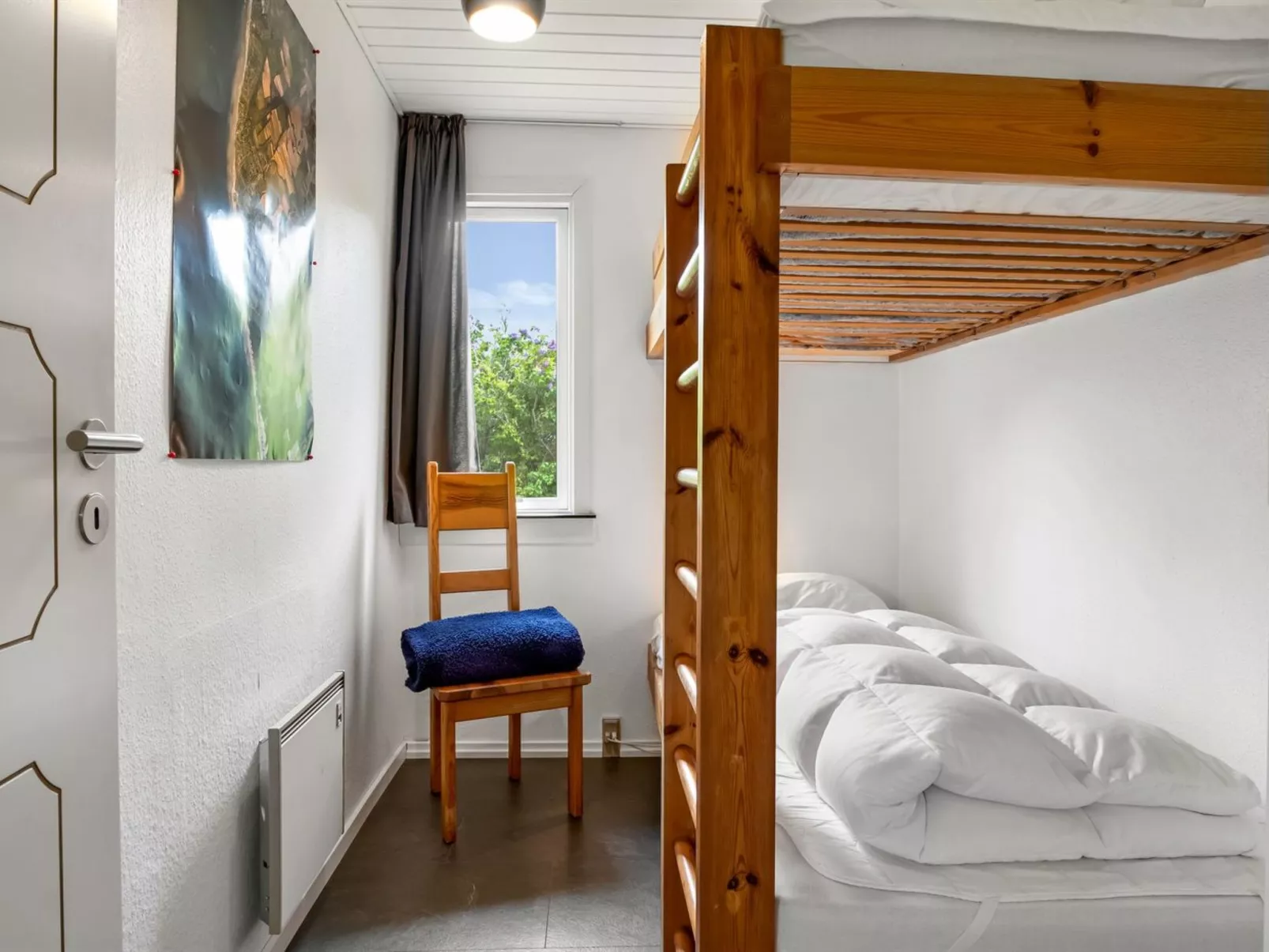 "Ensio" - 1.2km from the sea-Binnen