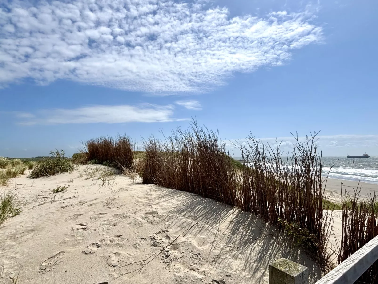Beach House Bruinisse-Buiten