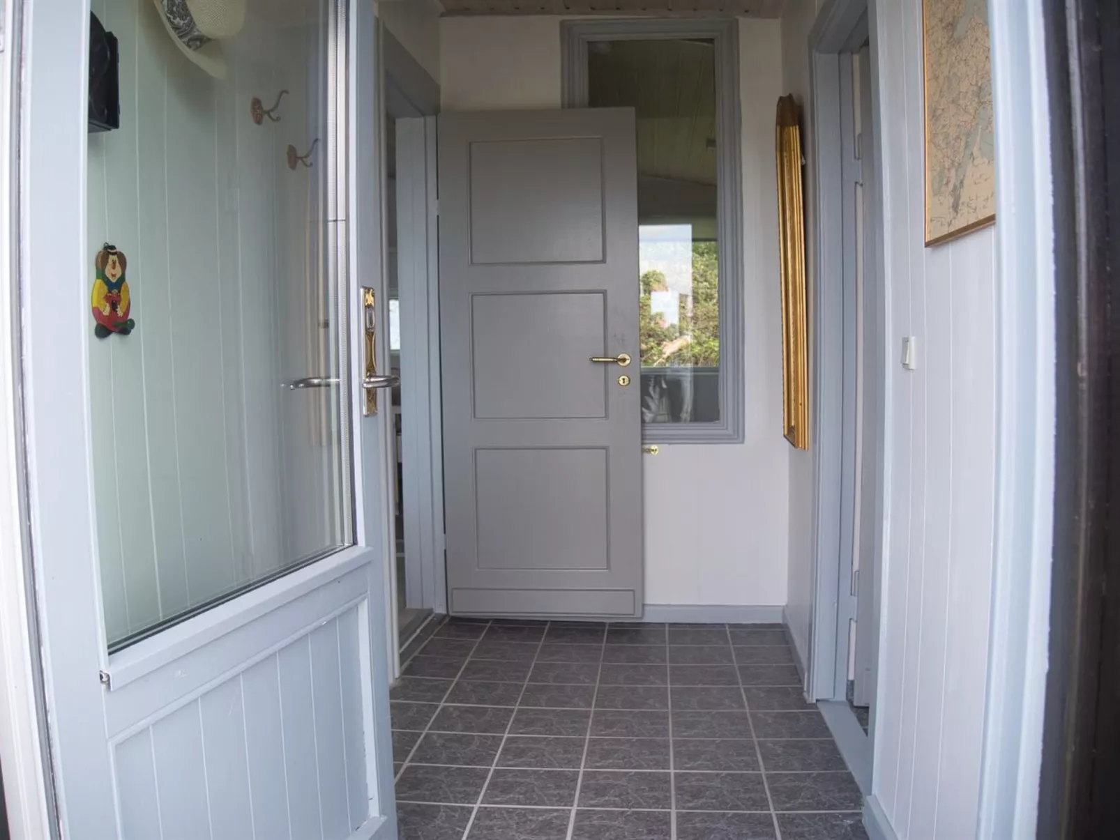 "Hilde" - 75m from the sea-Binnen