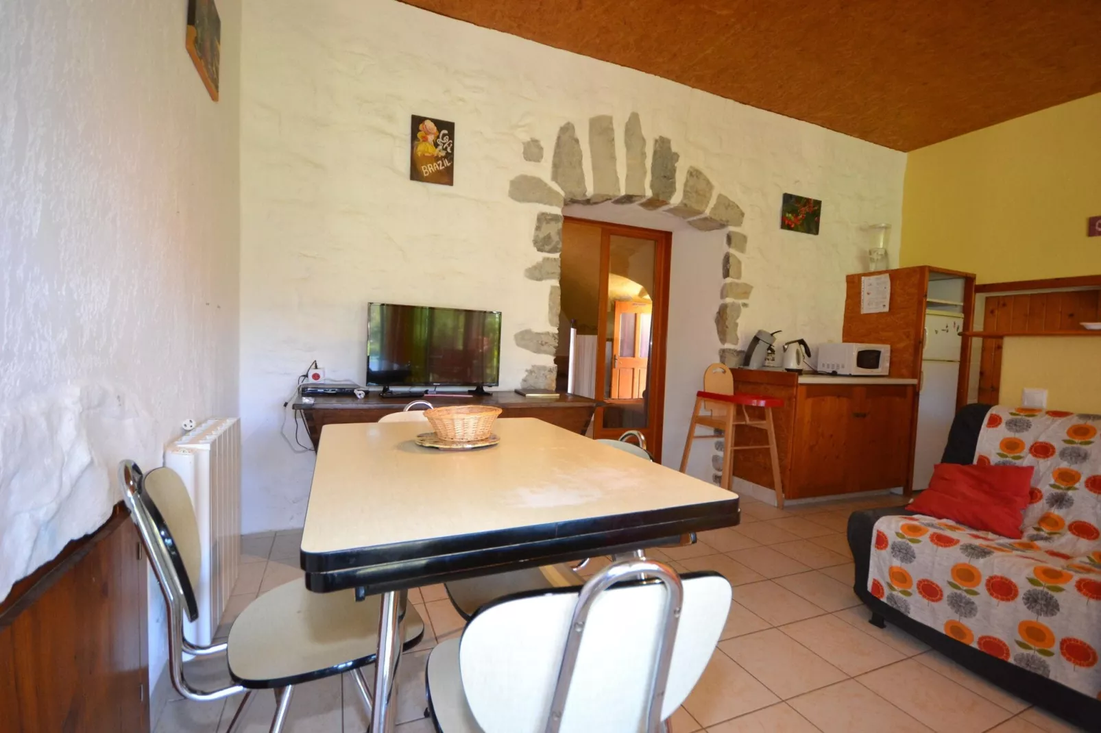 Appartement de plain pied-Eetkamer