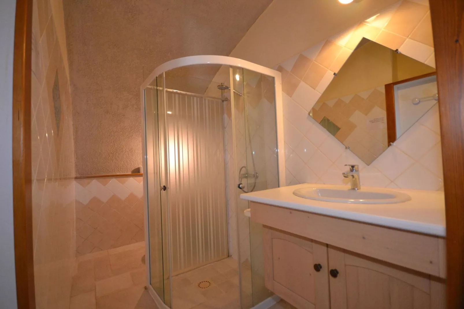 Appartement de plain pied-Badkamer