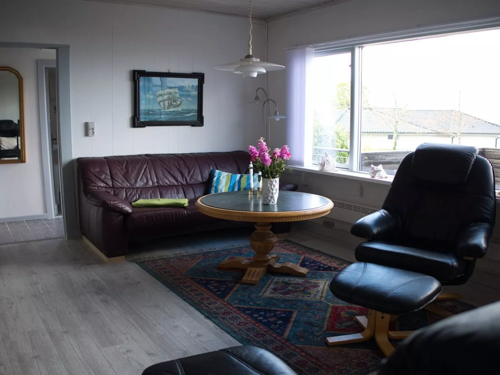 "Hilde" - 75m from the sea-Binnen