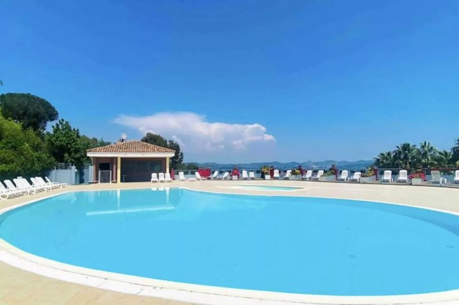 Appartement &agrave; Mandelieu - Piscine Et Court De Tennis