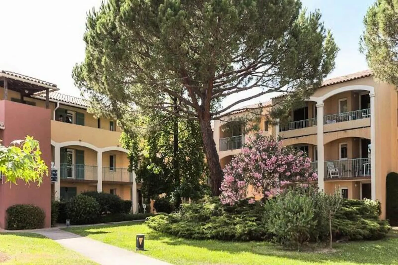 Résidence Les Rives de Cannes Mandelieu - maeva Particuliers