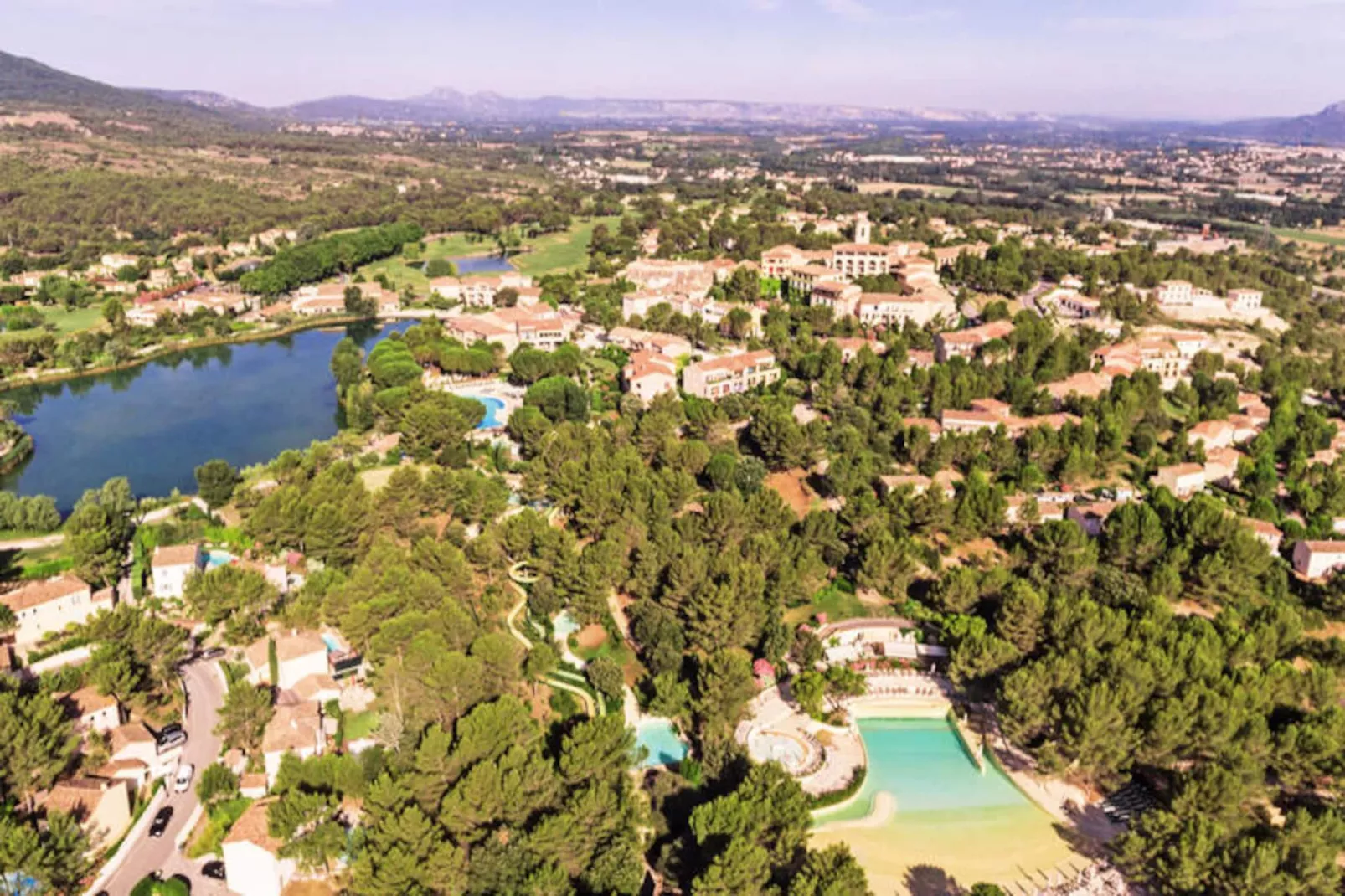 Les Maisons de Pont Royal en Provence - maeva Home
