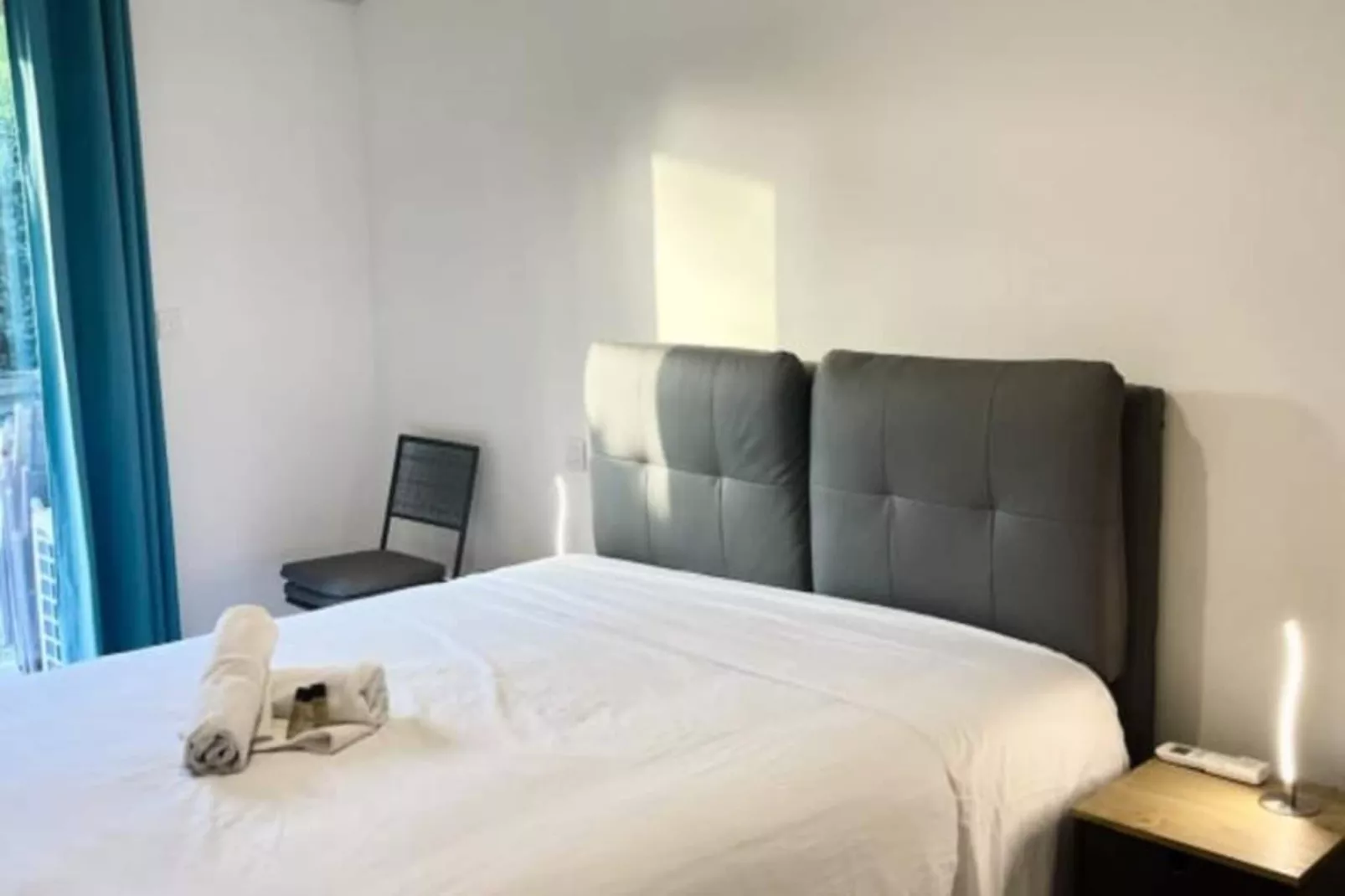 Résidence Bnb Renting Beau  2 Pi&egrave;ces Dans Un Immeuble Neuf Avec Piscine Avec Parking