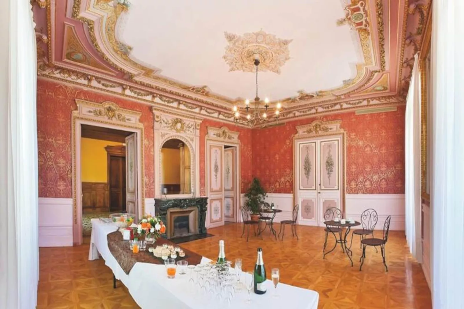 Résidence Domaine de Château Laval *** - Vacances Bleues