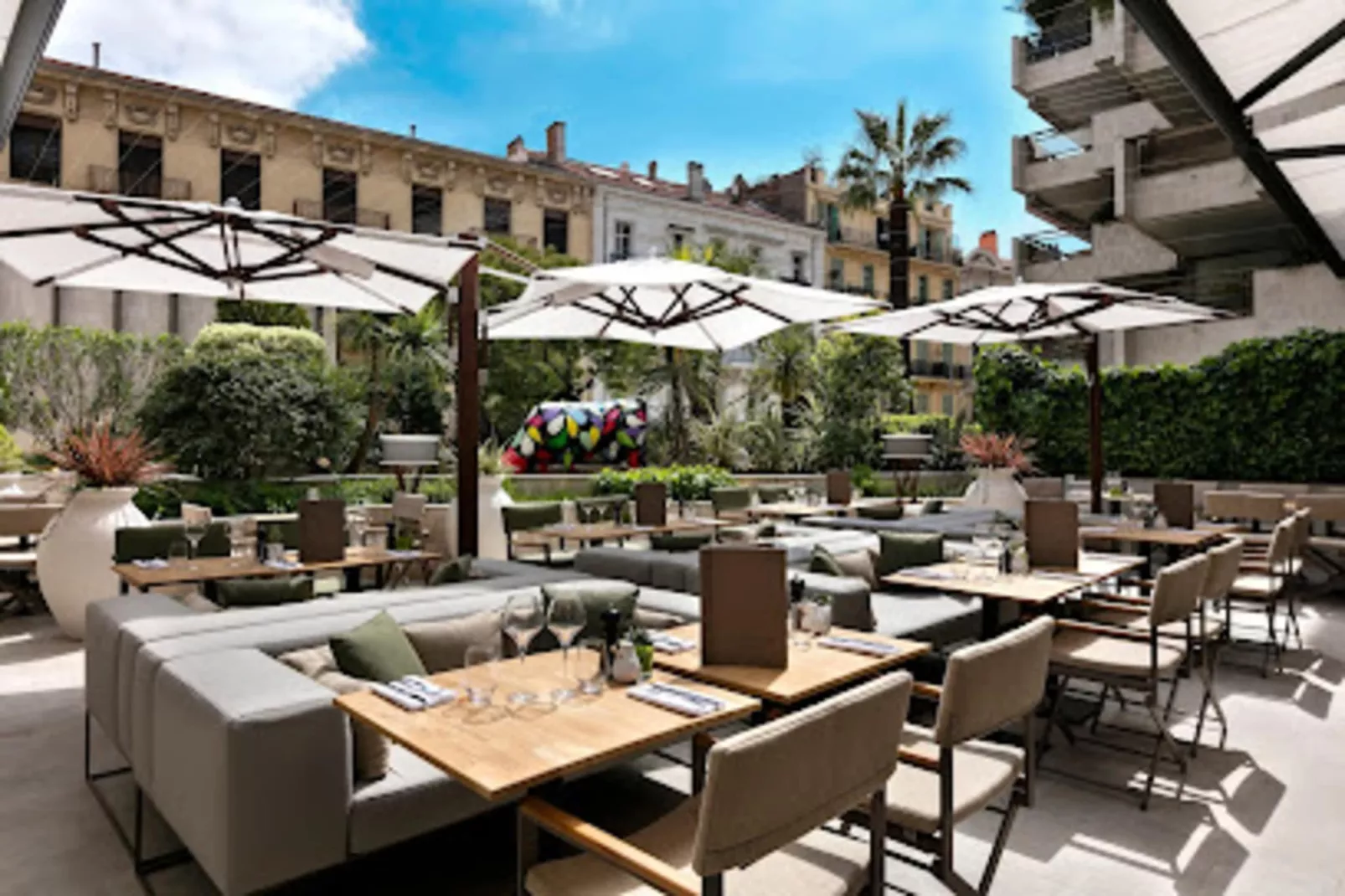 Résidence Appartement 39 M2 En Plein Centre Ville De Cannes, Climatis&eacute;