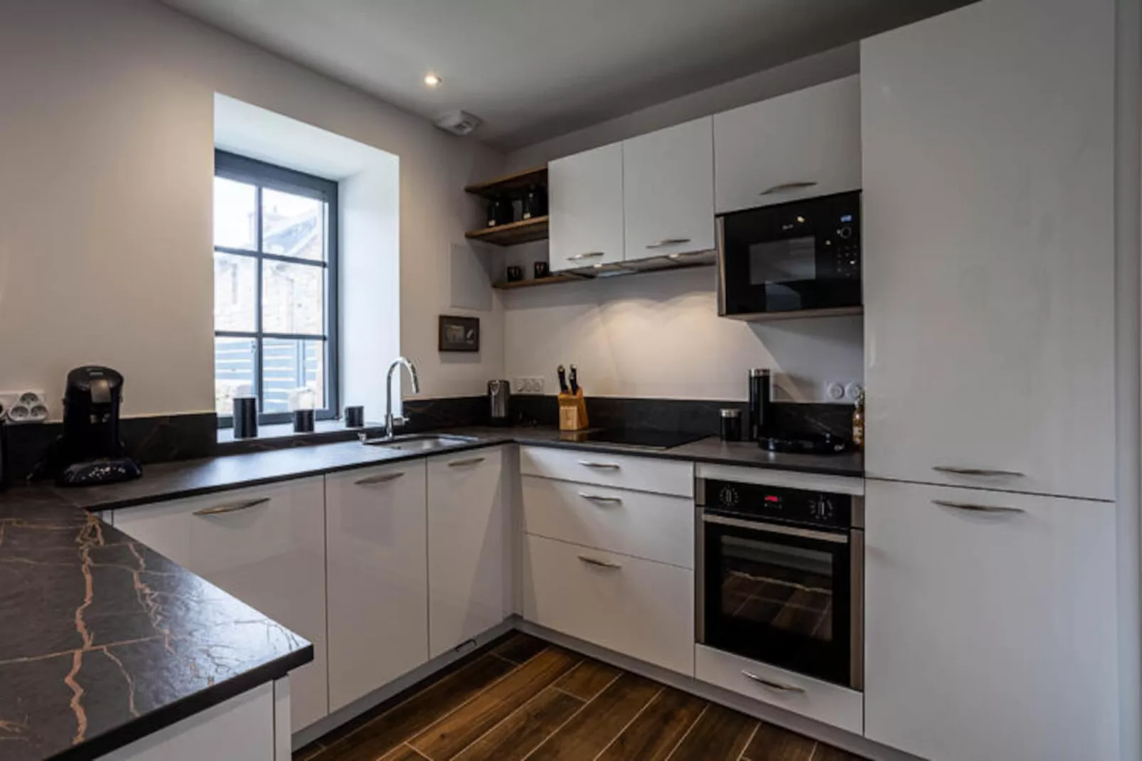 Maison à Perros-Guirec-Image-tags.