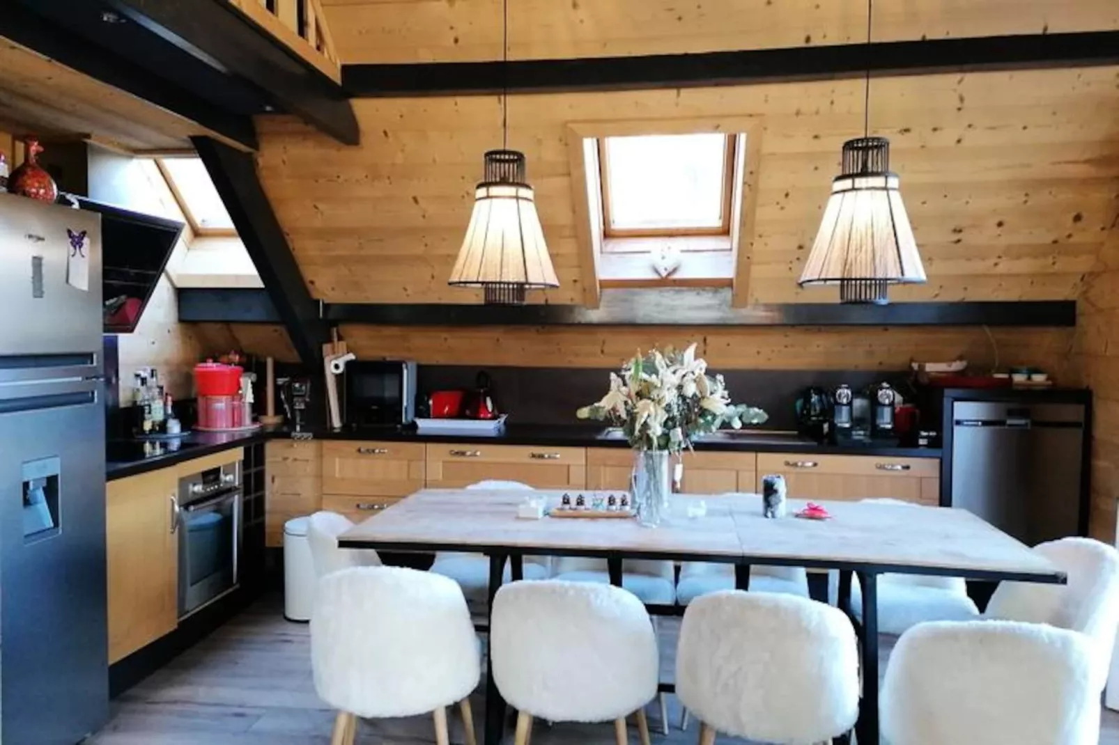 Chalet Lou-lan-Image-tags.