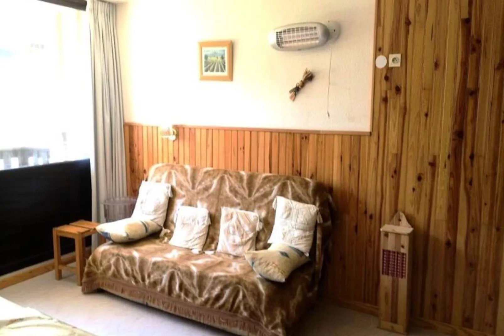 Résidence Aurans-Image-tags.