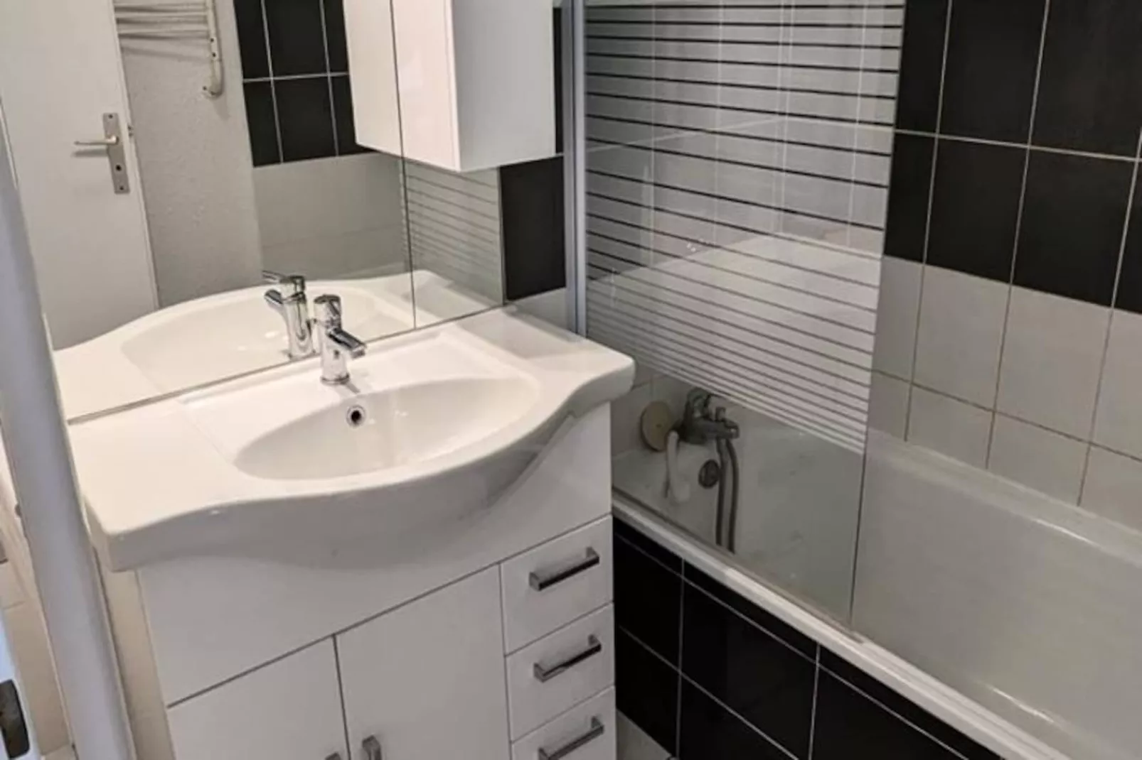 Résidence Rond-point-pistes I-Image-tags.