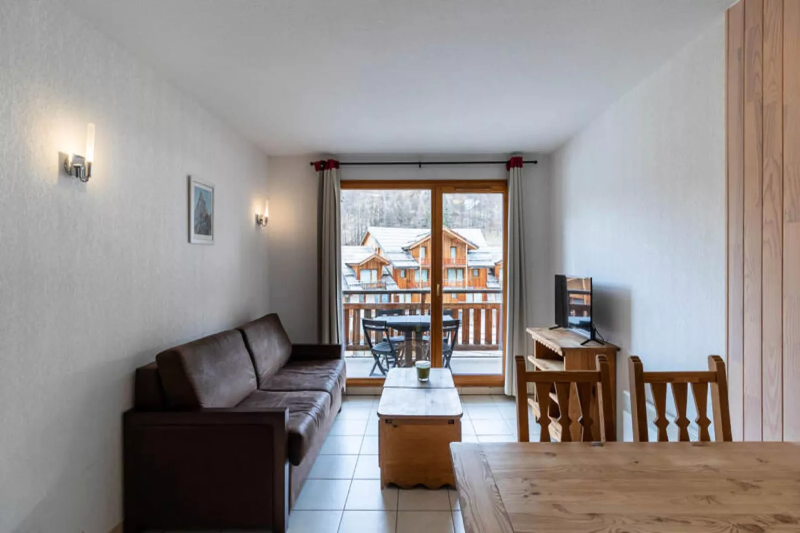 Résidence Le Balcon Des Airelles-Eetkamer