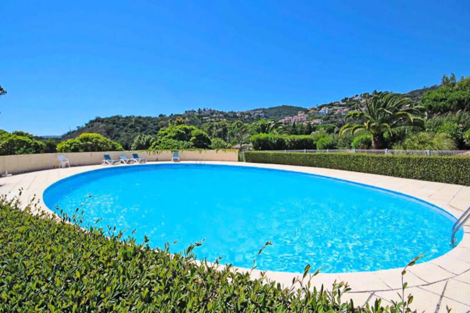 Villa R&eacute;sidentielle 8 Pers - Piscine &agrave; Mandelieu-Image-tags.