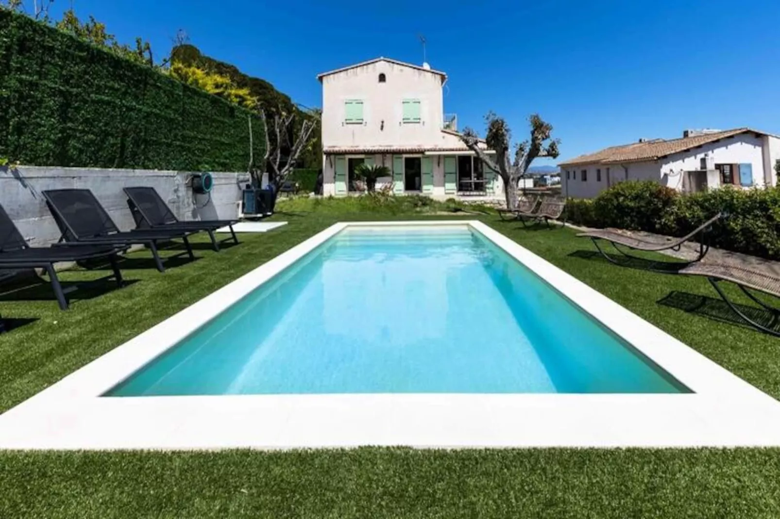 06ak1 - Villa 4 Chambres, Piscine Et Sauna-Image-tags.