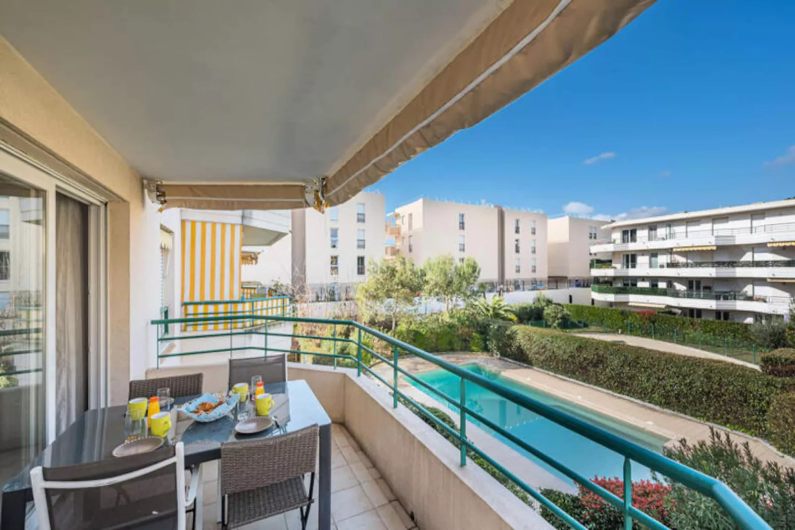 Le Regent Park  Appartement Pour 6 By Sunset-Image-tags.