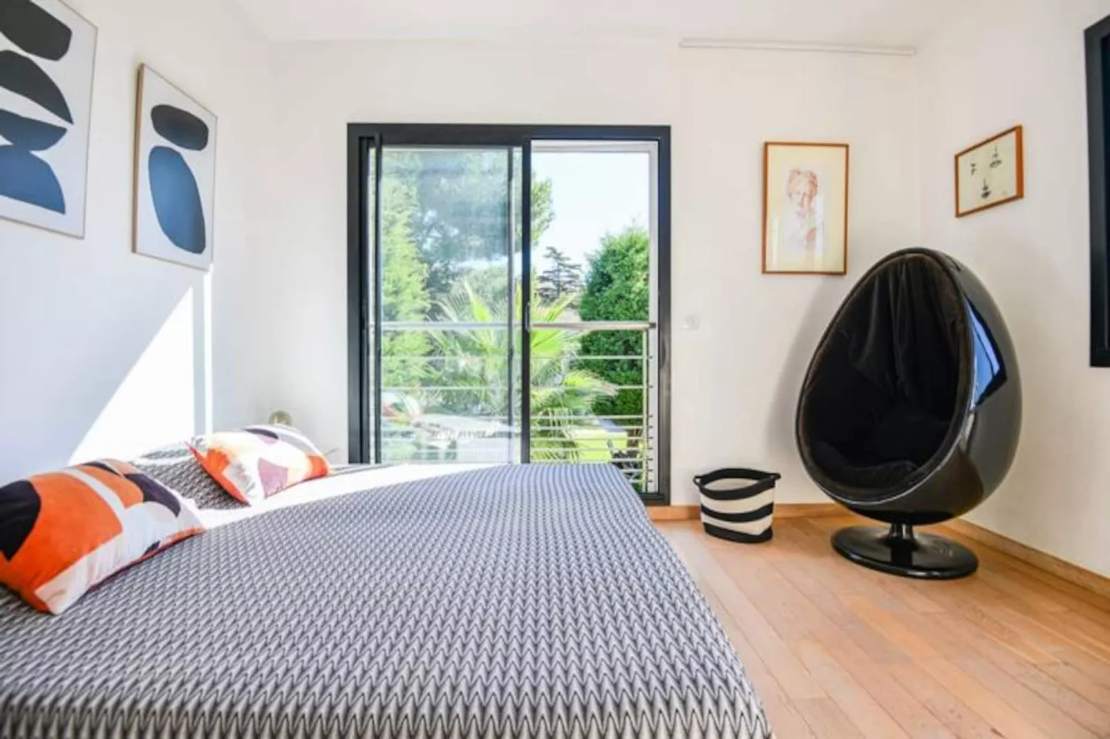 Villa Notre-dame - Piscine Parking 4 Chambres-Image-tags.