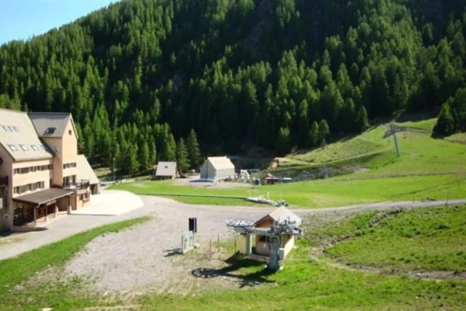 Résidence Aurans-Image-tags.