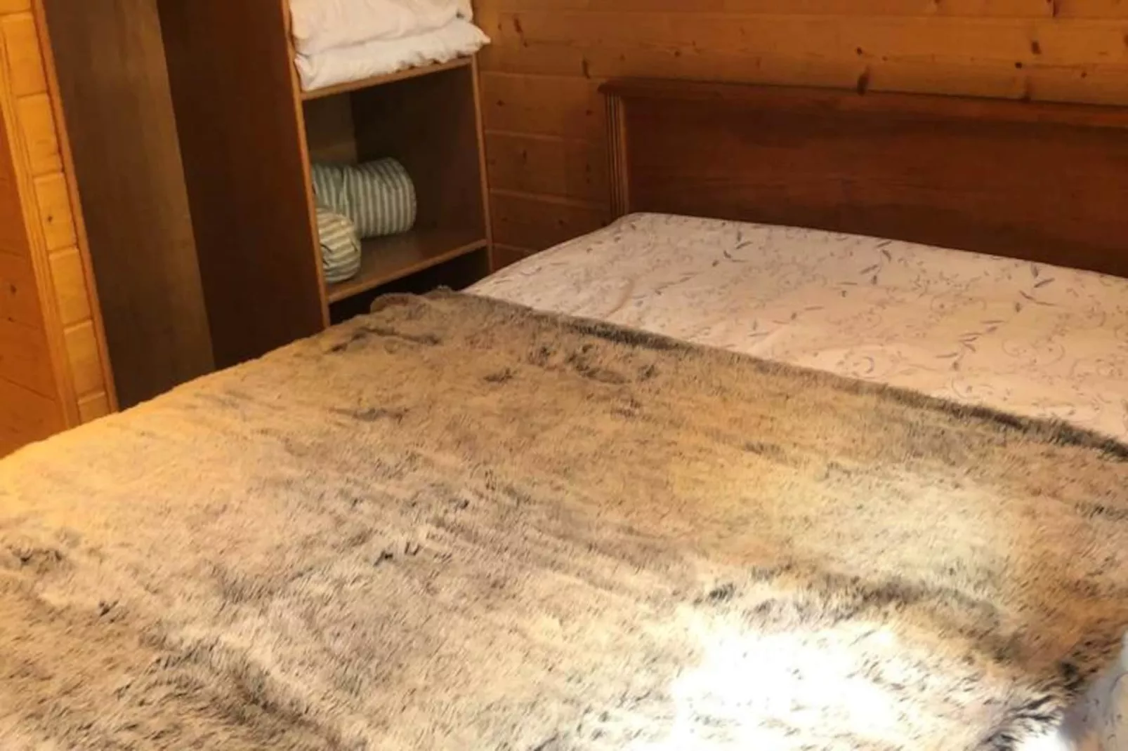 Chalet Crocus-Image-tags.