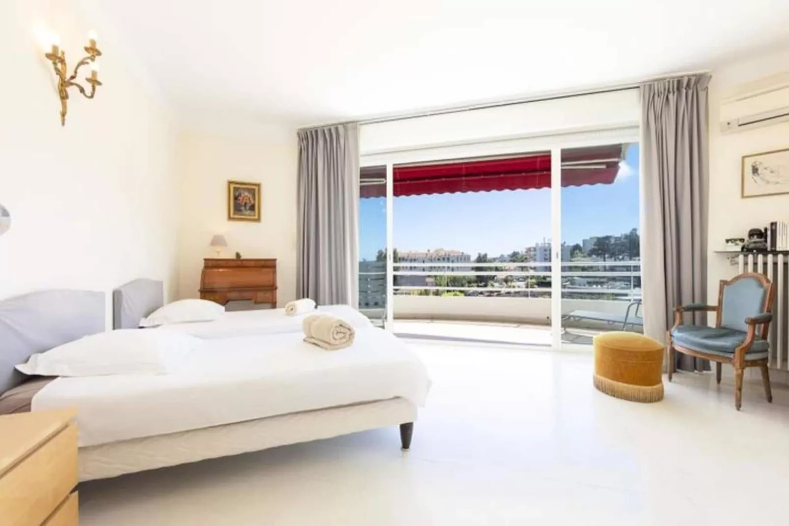 Résidence Appartement Enti&egrave;rement &eacute;quip&eacute; De 105 M2 Avec Vue Mer Et Collines-Buitenkant zomer