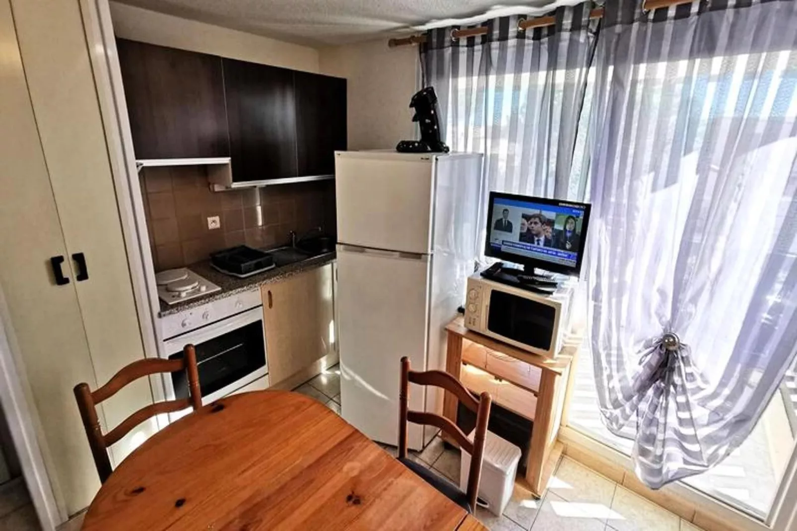 Résidence Maryland 1 Et 2-Eetkamer