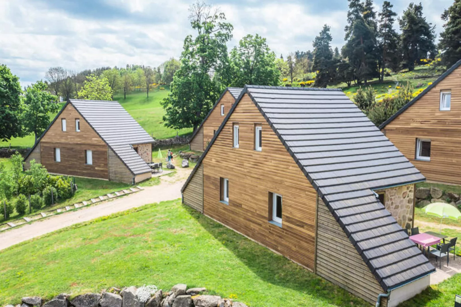 Maison à Aumont-Aubrac-Image-tags.