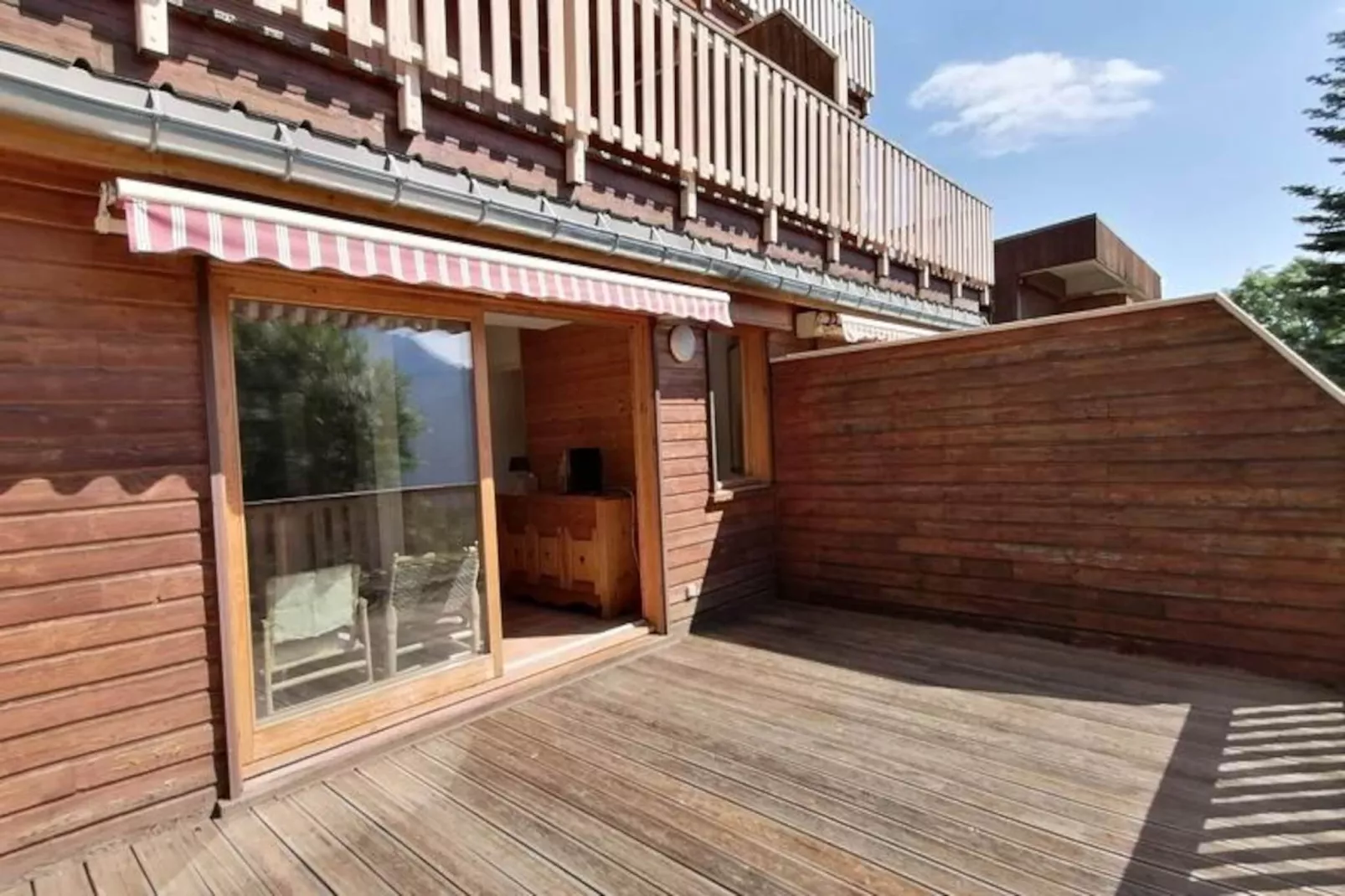 Chalet Olympic-Image-tags.