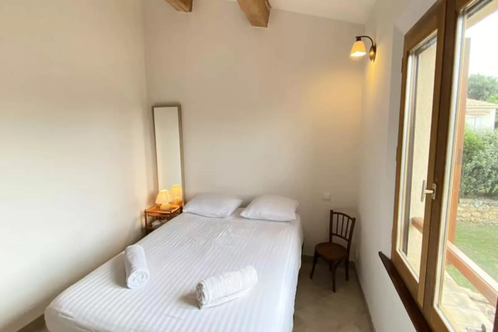 06cb : Jolie Maison De Campagne Pour 8-Image-tags.