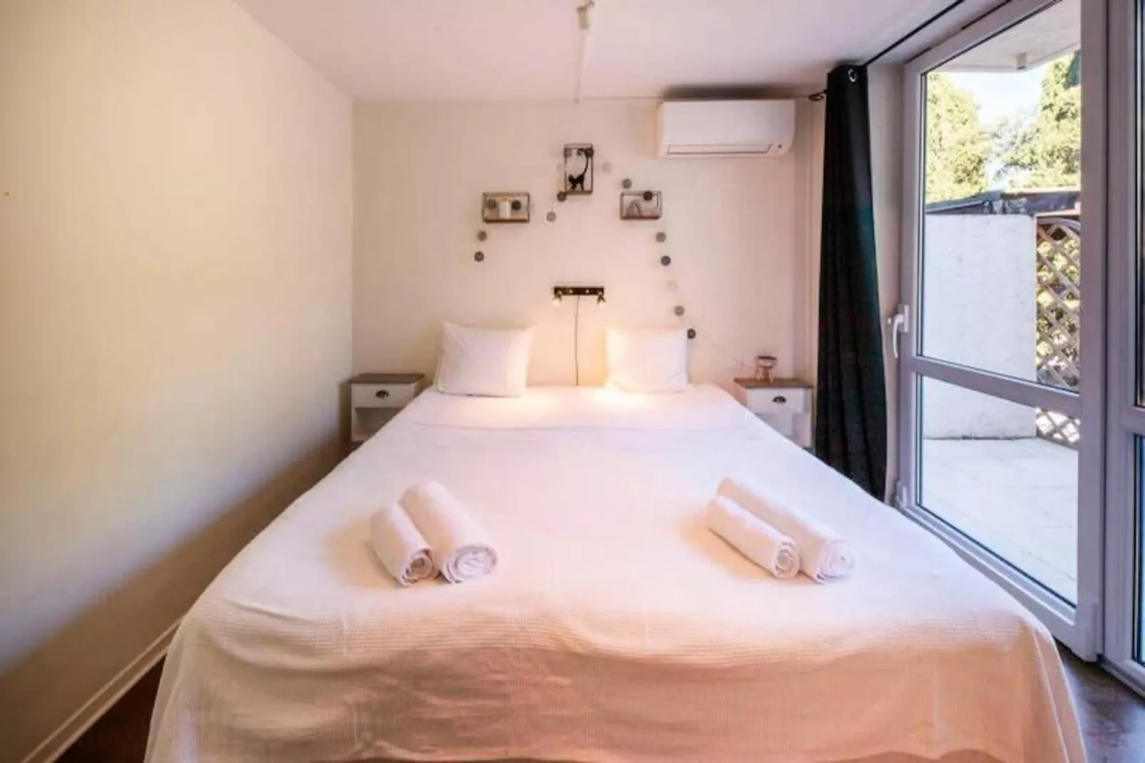 06v - Belle Villa - Jacuzzi - Piscine - Tennis-Image-tags.