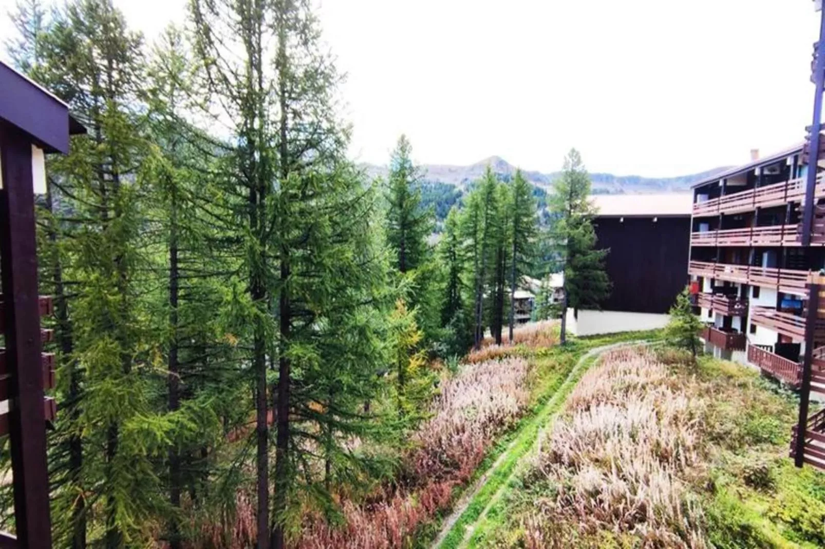 Résidence Primeveres 504-Buitenkant zomer