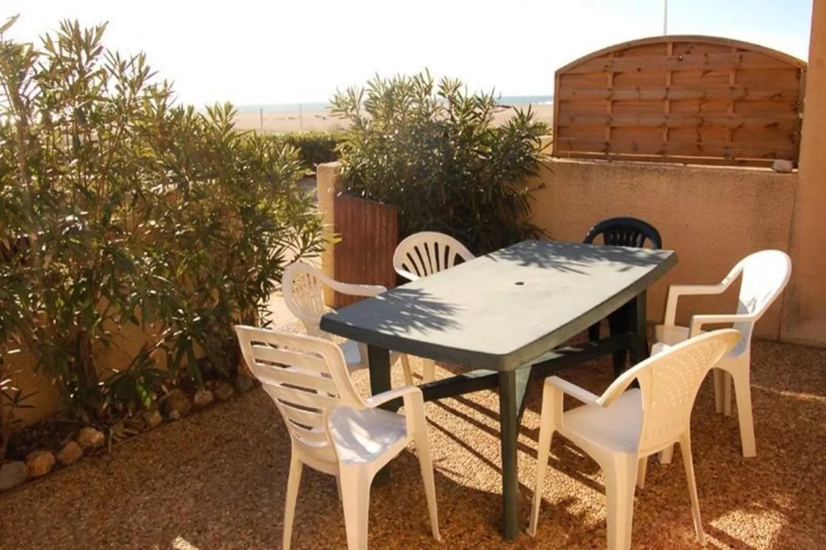 Résidence Grande Bleue-Buitenkant zomer