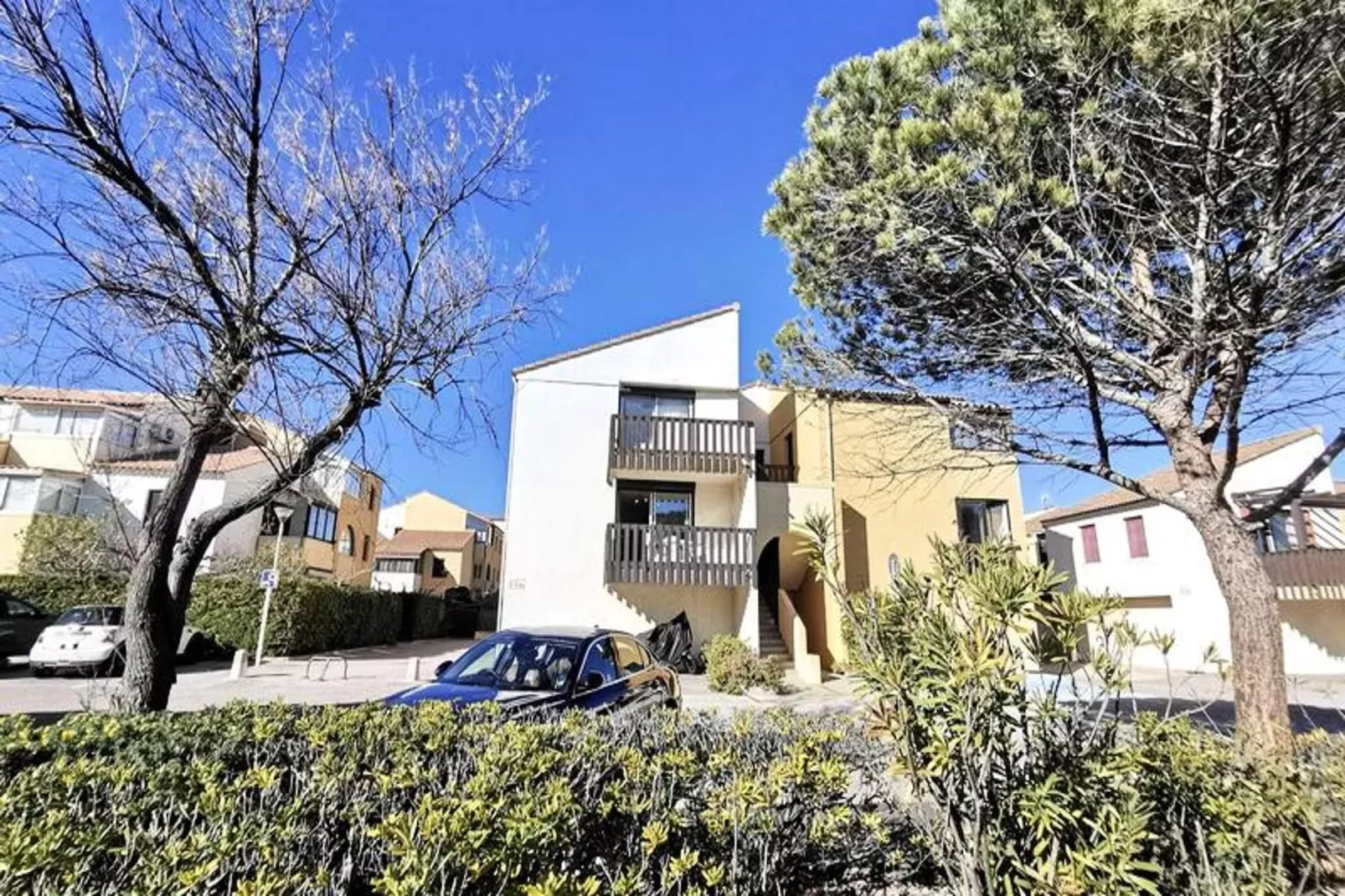 Résidence Maryland 1 Et 2-Buitenkant zomer