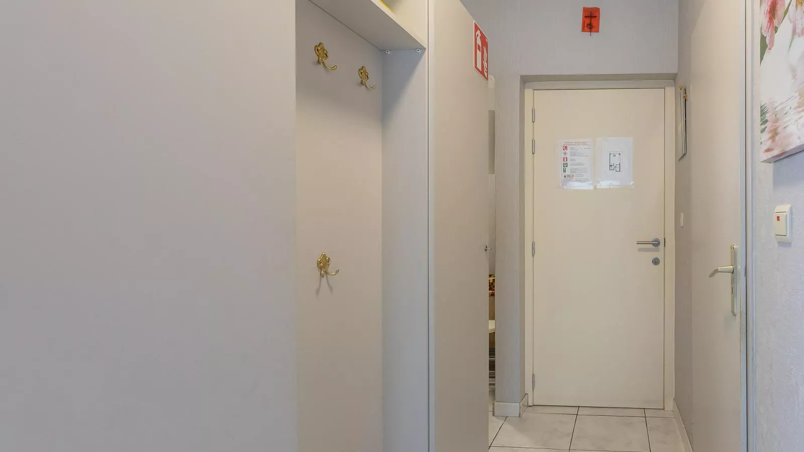 Sydney - 0605-Binnen