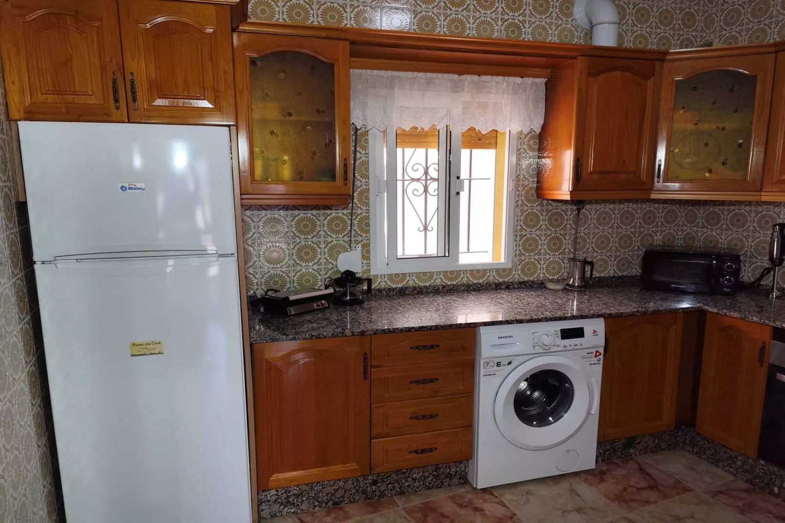 MamaTuli+34635401120-Keuken