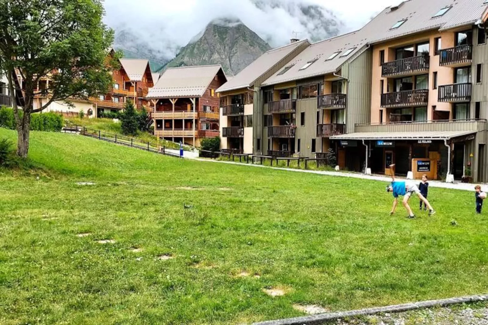 Résidence Relais-Image-tags.