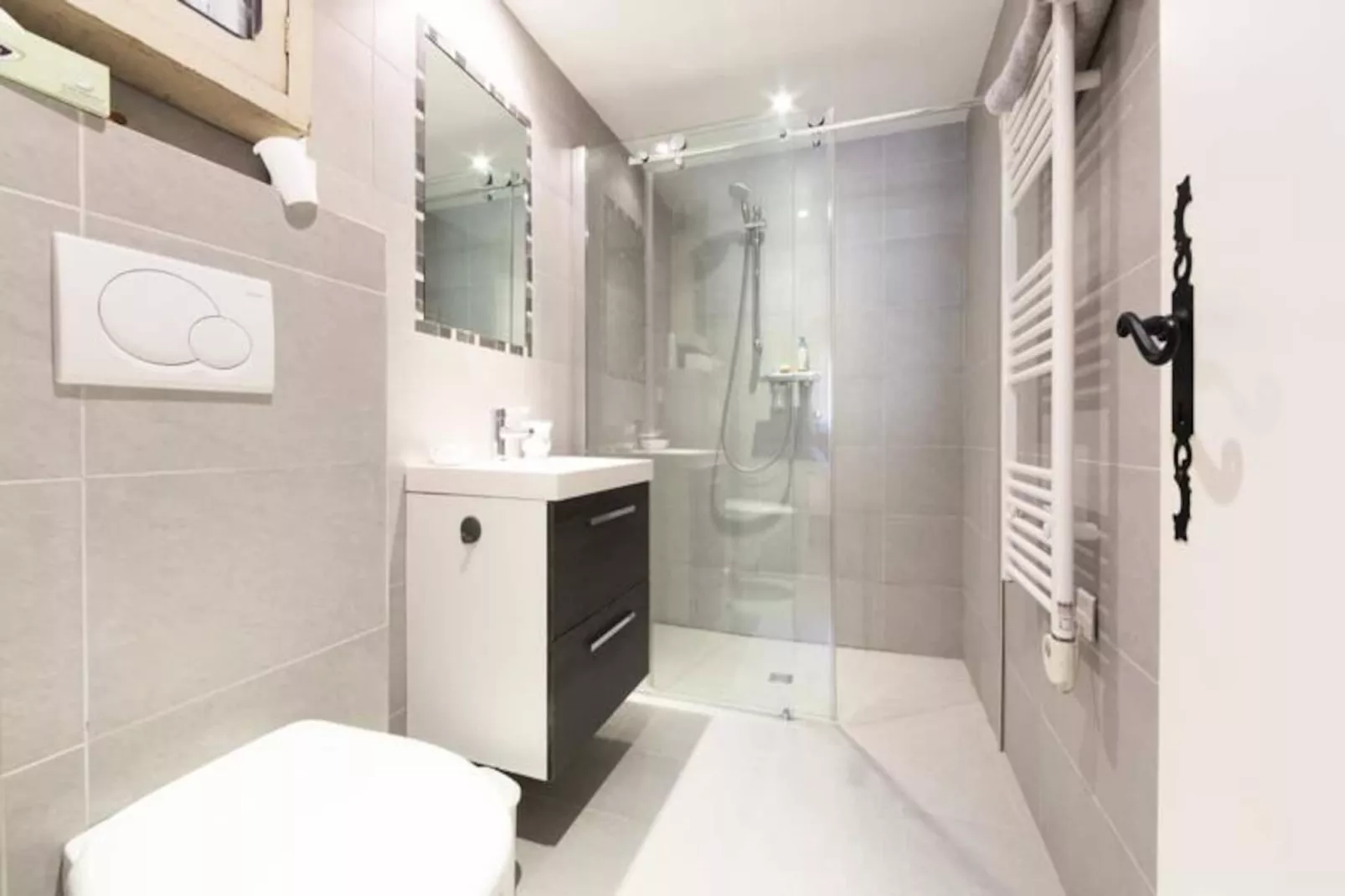 Résidence Grande Villa Proven&ccedil;ale Piscine Dans Un &eacute;crin De Verdure ❤live In Cannes❤-Image-tags.