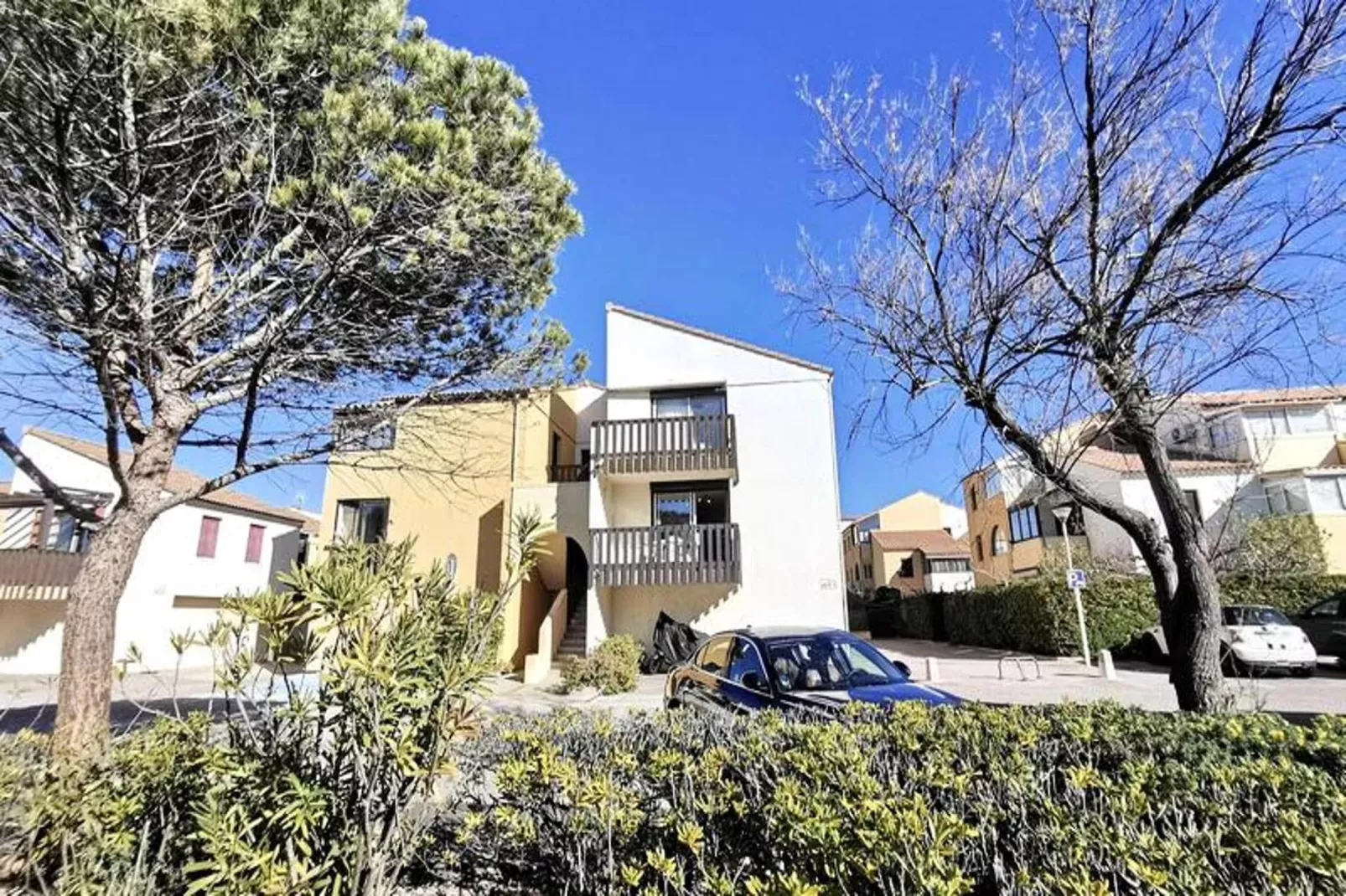 Résidence Maryland 1 Et 2-Buitenkant zomer