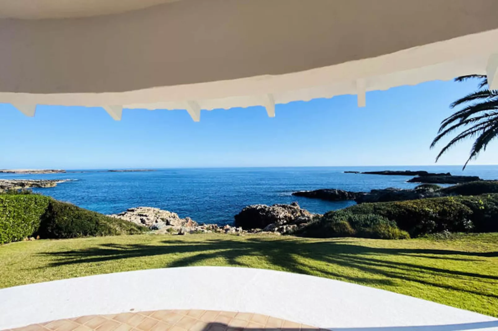 Maison à Binisafuller-Image-tags.