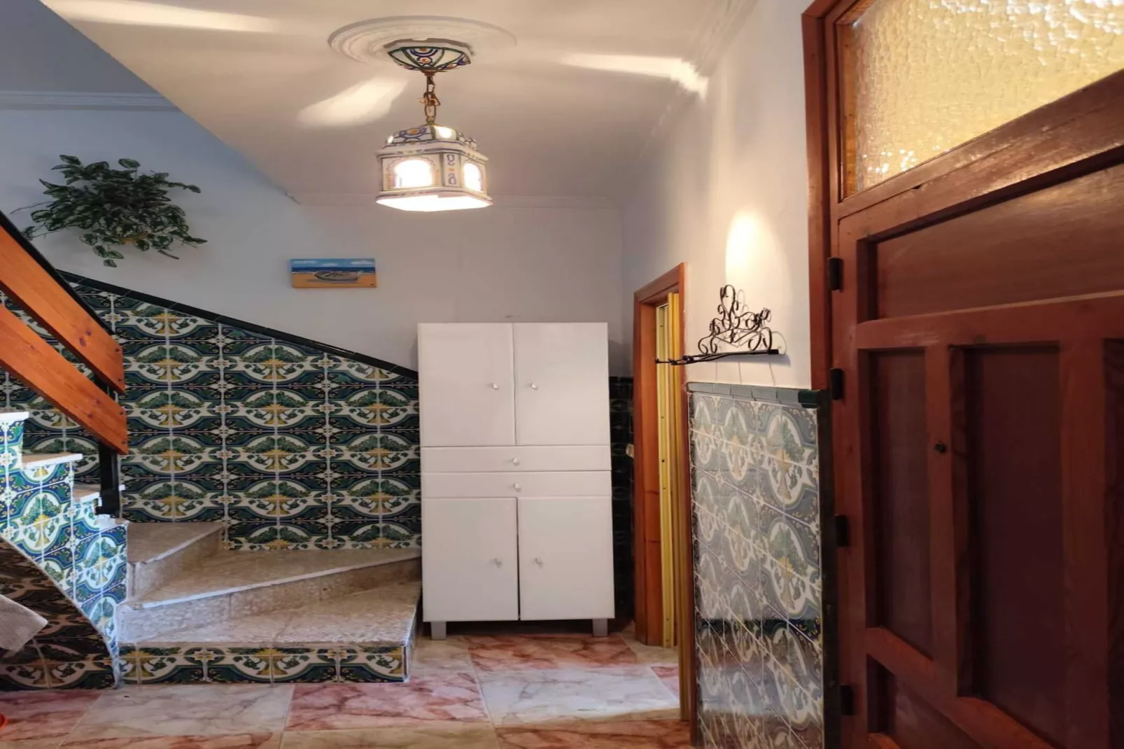 MamaTuli+34635401120-Overloop