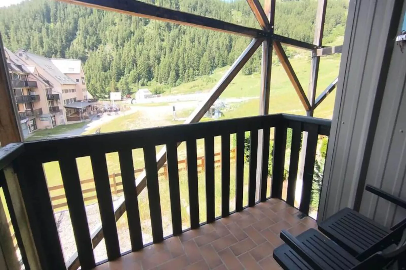 Résidence Aurans-Image-tags.