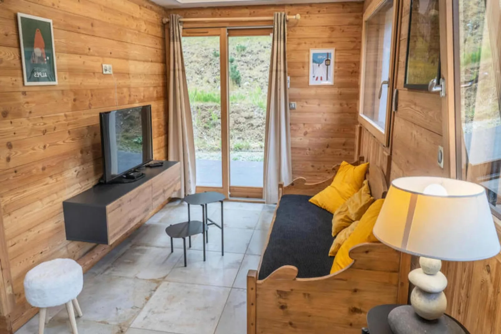 Résidence Pramouton-Woonkamer