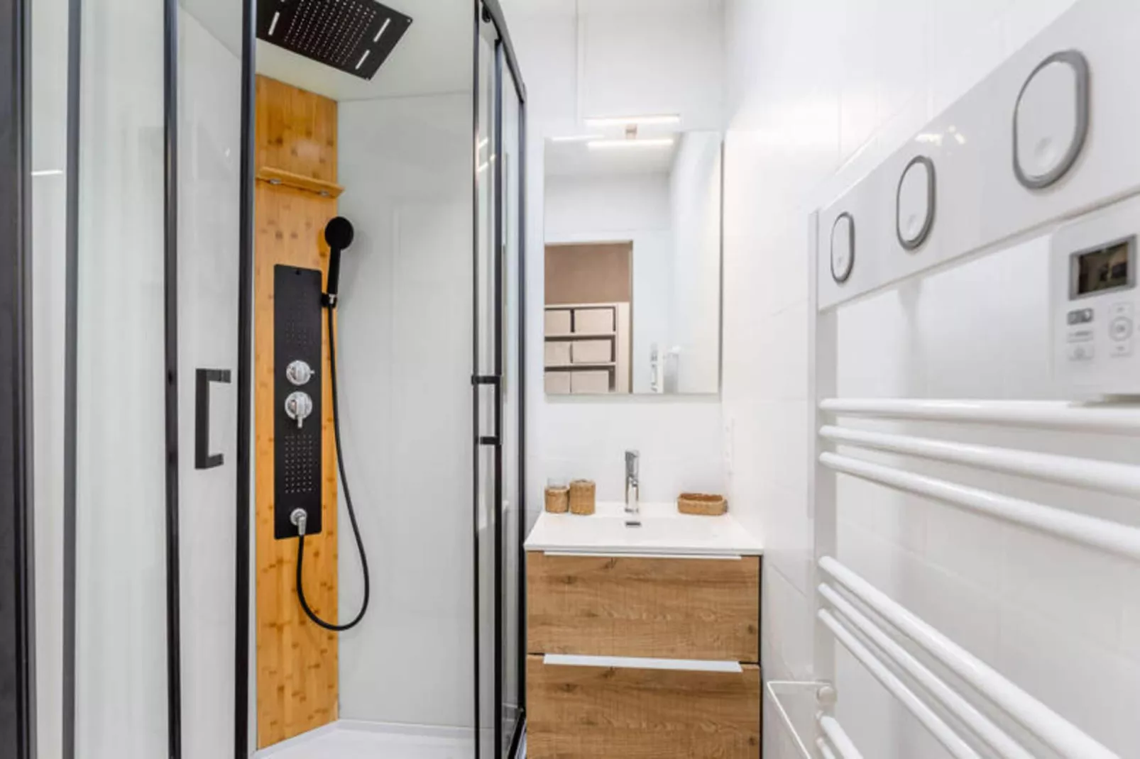 Résidence Le MÉale-Badkamer