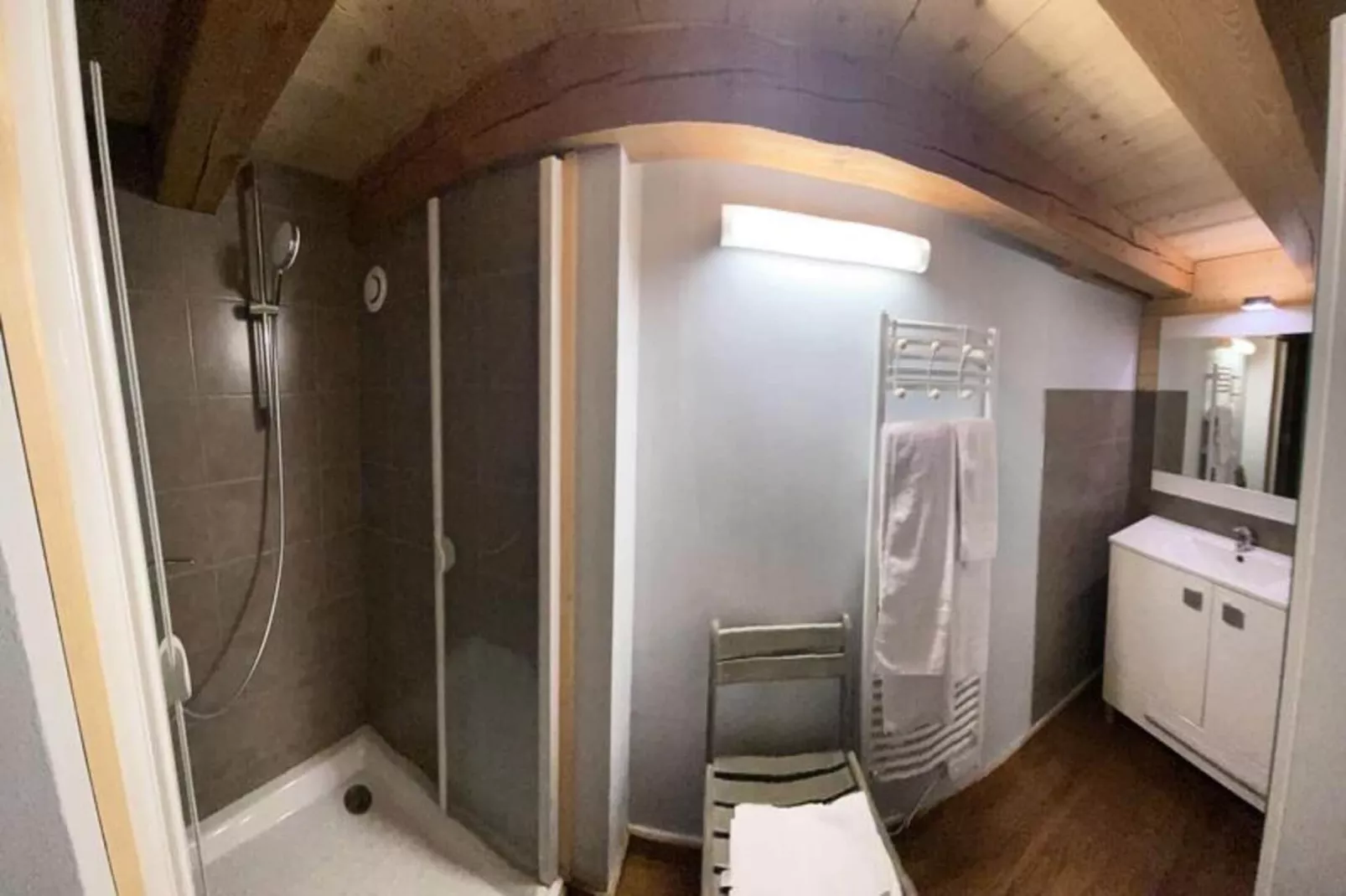 Résidence Melezet 1 - Badkamer