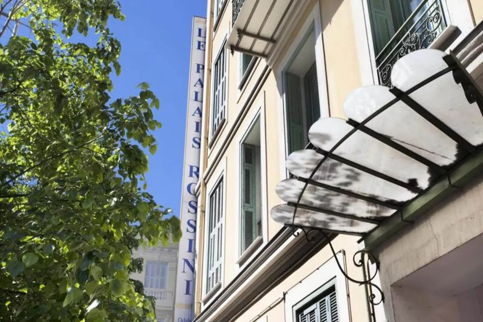 Appart'hôtel Odalys Palais Rossini-Buitenkant zomer