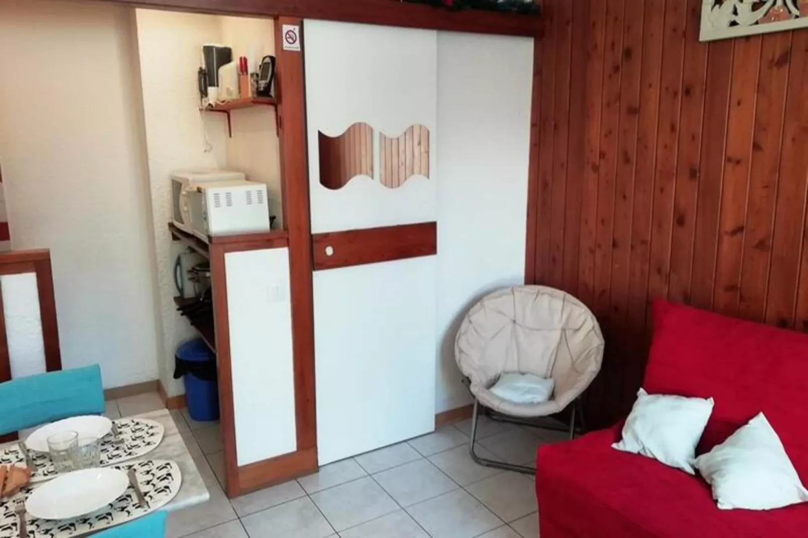 Résidence St Pierre B9-Buitenkant zomer