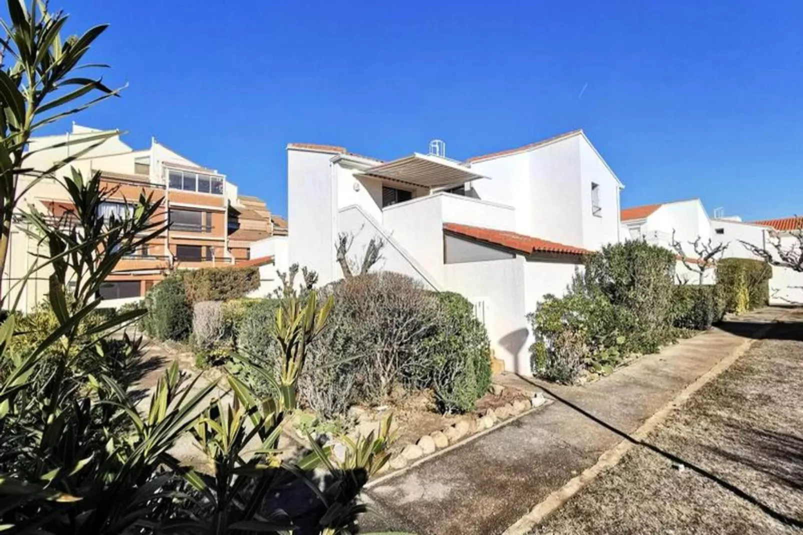 Résidence Les Zodiaques-Buitenkant zomer