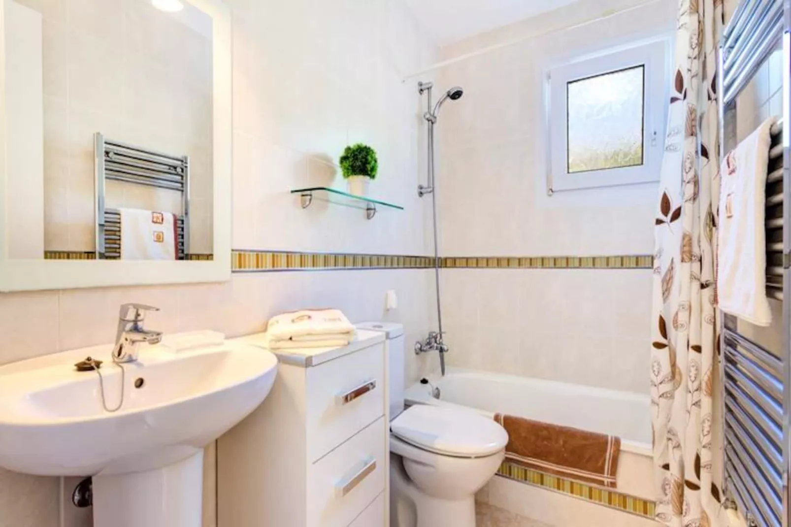 Maison à Cala'n Porter-Image-tags.