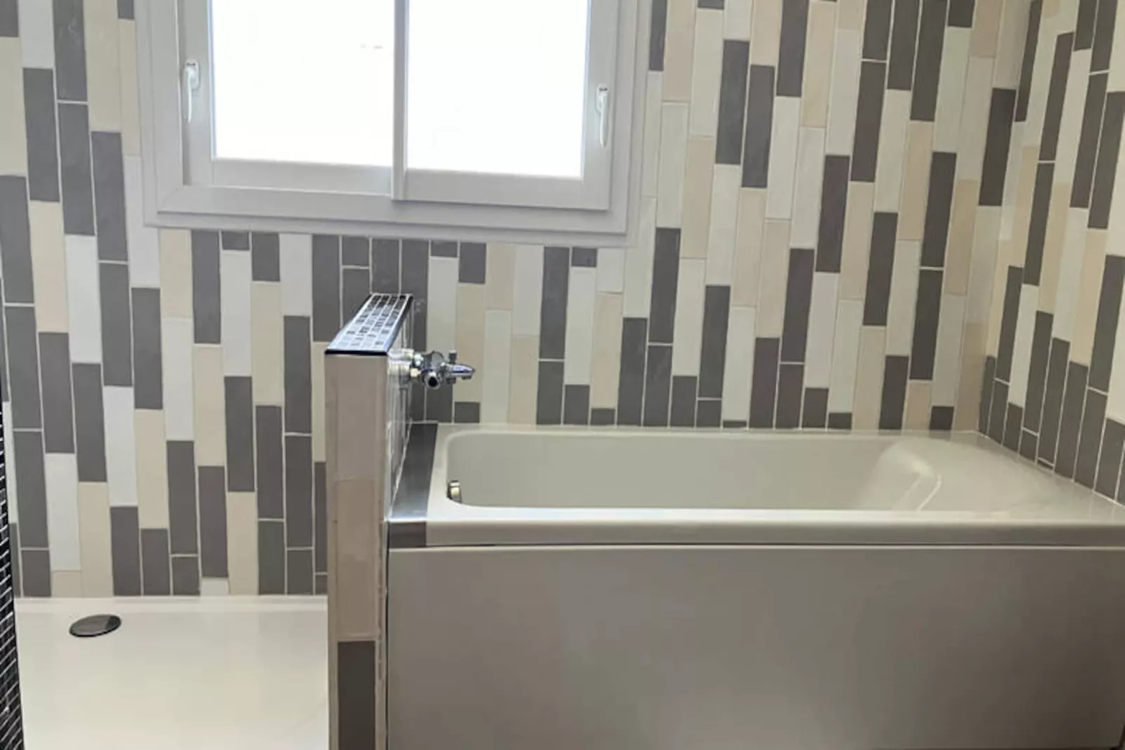 Maison à Louannec-Image-tags.