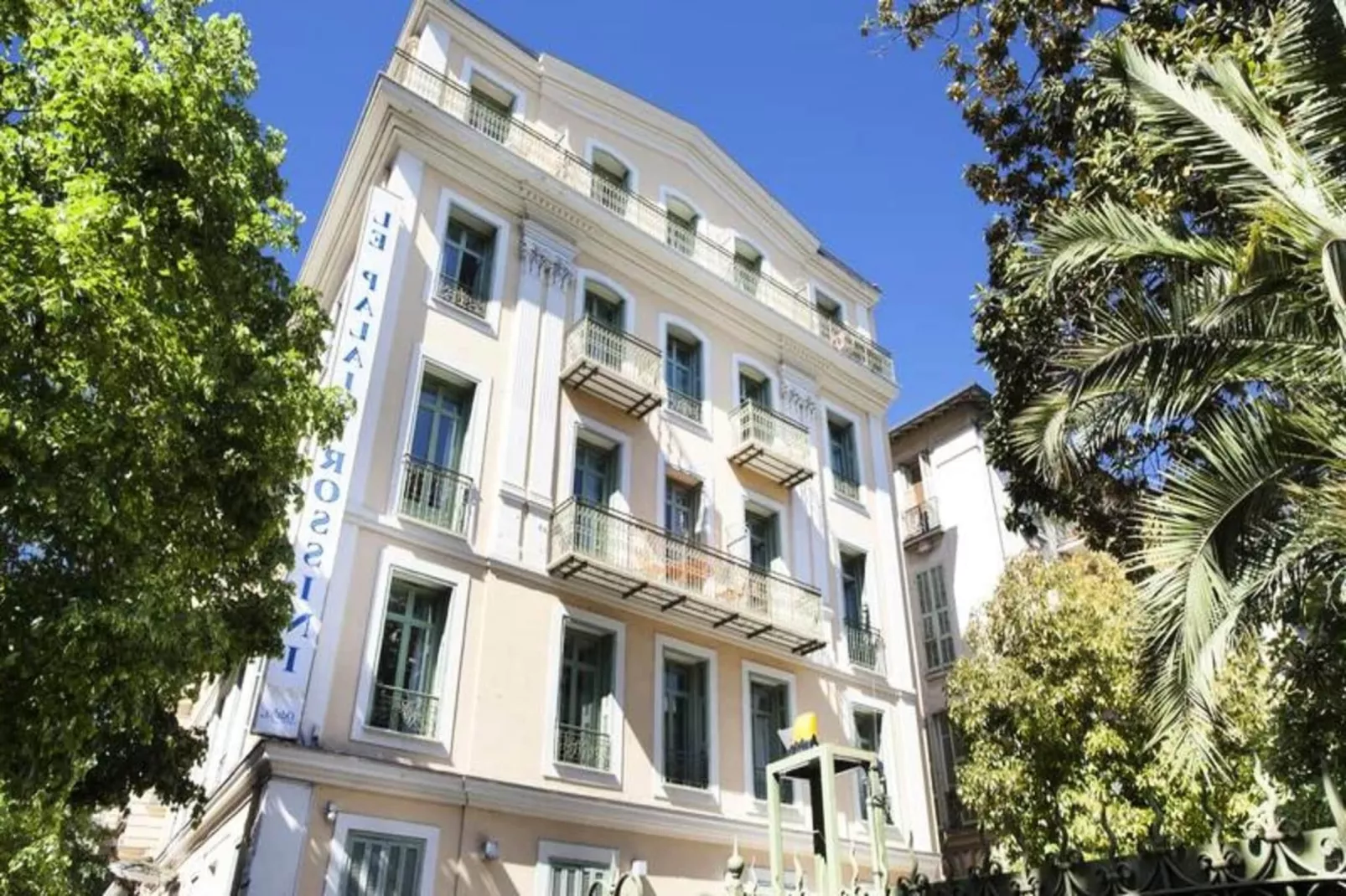 Appart'hôtel Odalys Palais Rossini-Buitenkant zomer